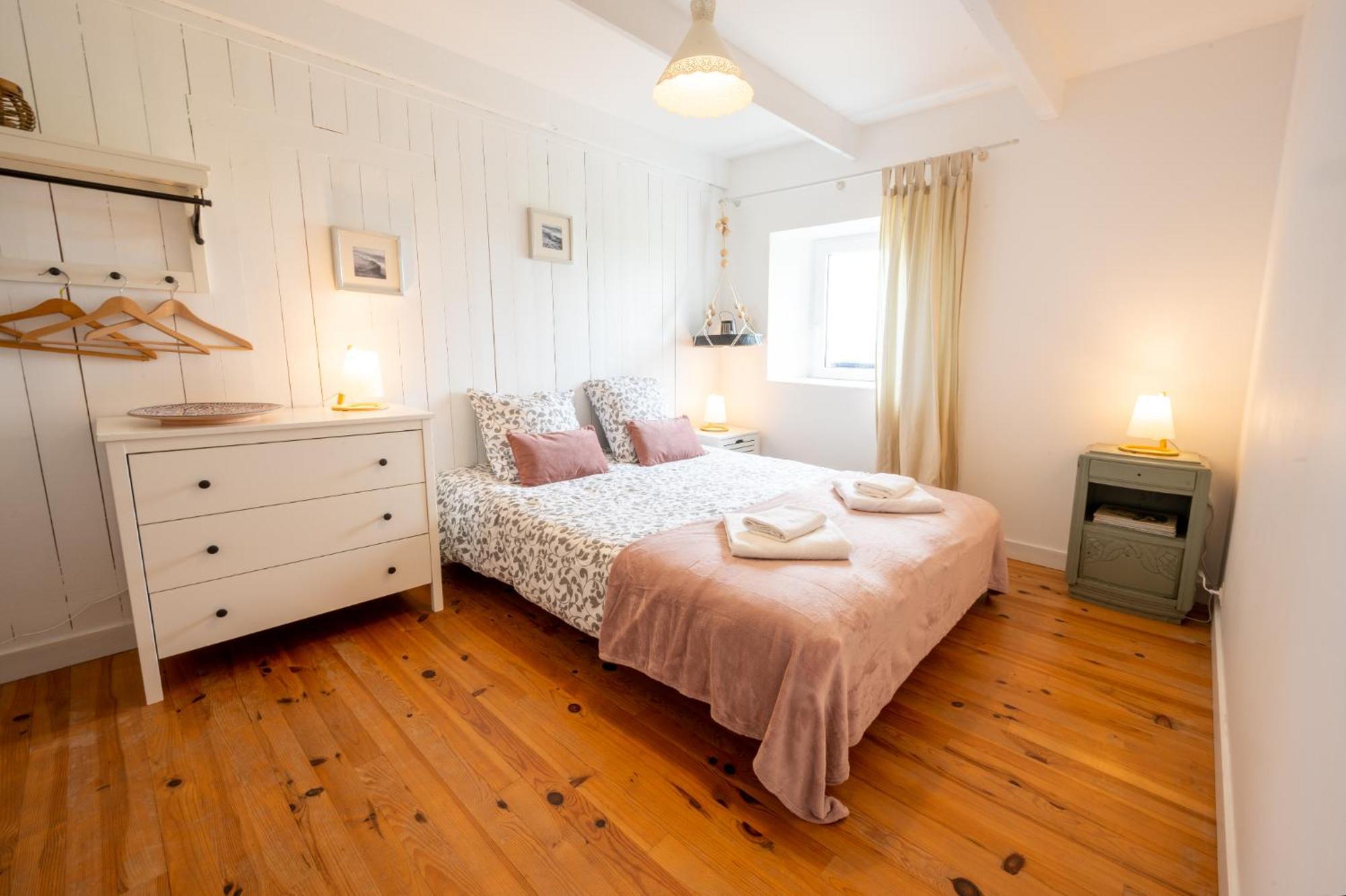 Ker Gana Sauna, Jacuzzi, Poele A Bois Plourin  외부 사진